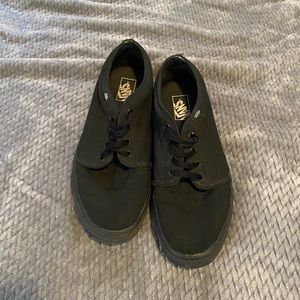 Black Shoelace Vans